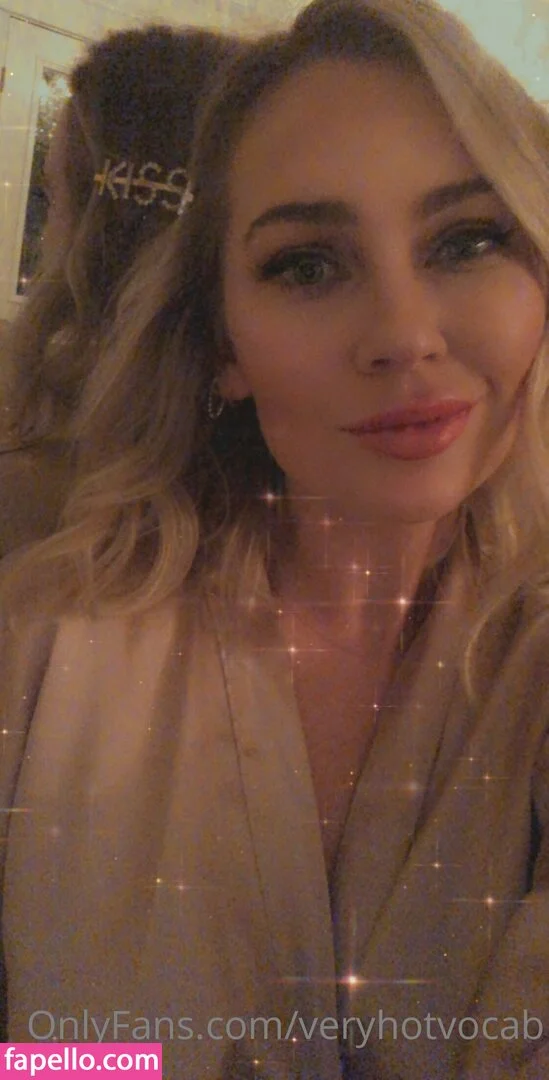 veryhotvocab Onlyfans Photo Gallery 
