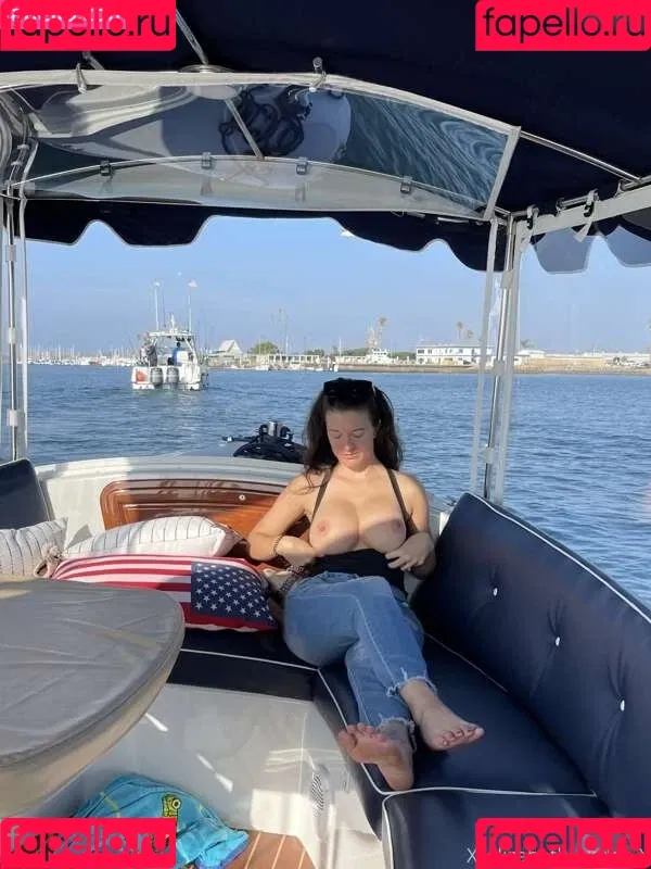 Elizabeth Skylar Onlyfans Photo Gallery 