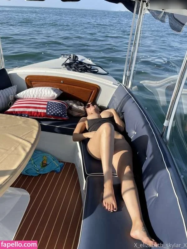 Elizabeth Skylar Onlyfans Photo Gallery 