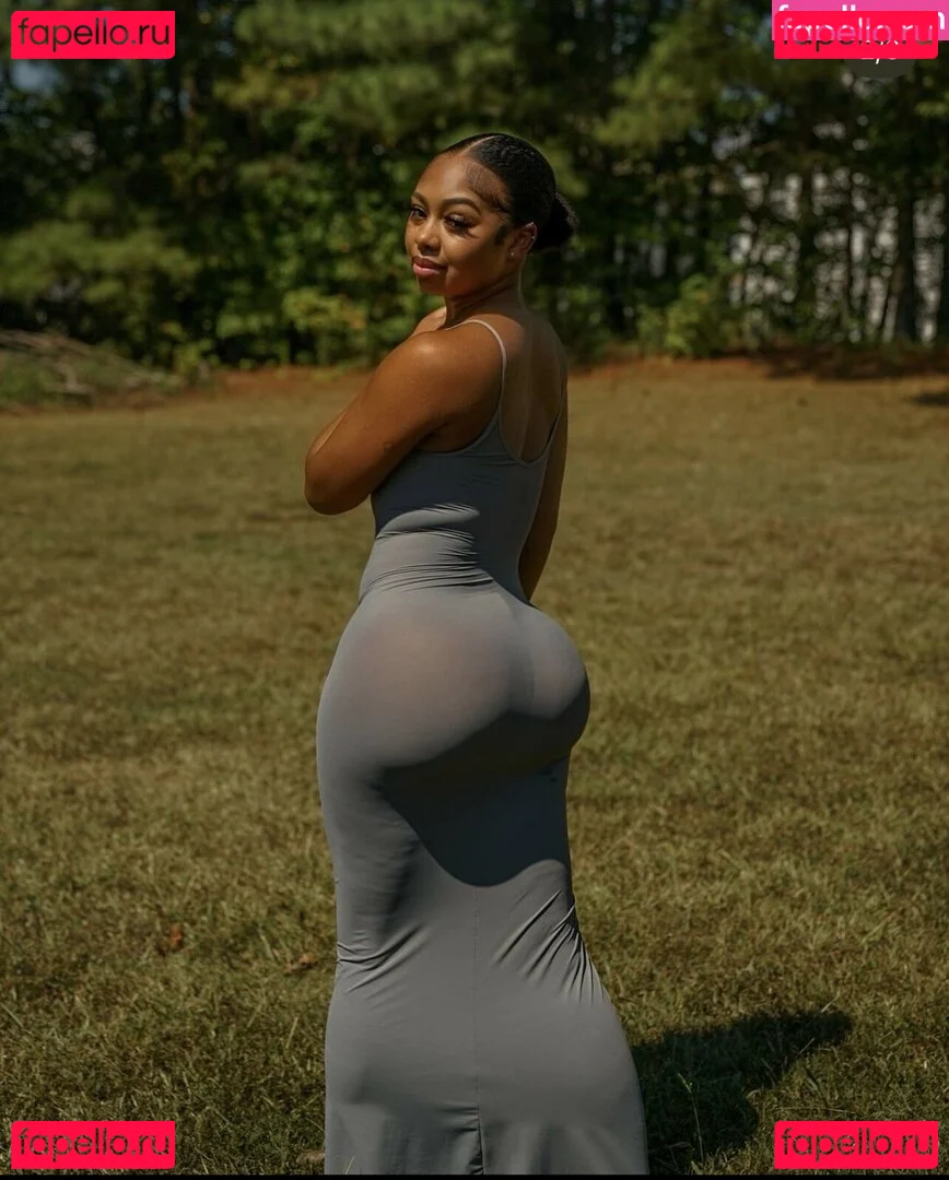 AlmondXMilk Onlyfans Photo Gallery 