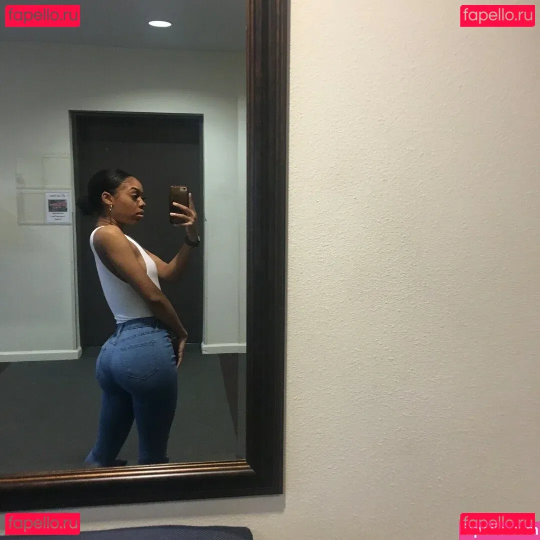 AlmondXMilk Onlyfans Photo Gallery 