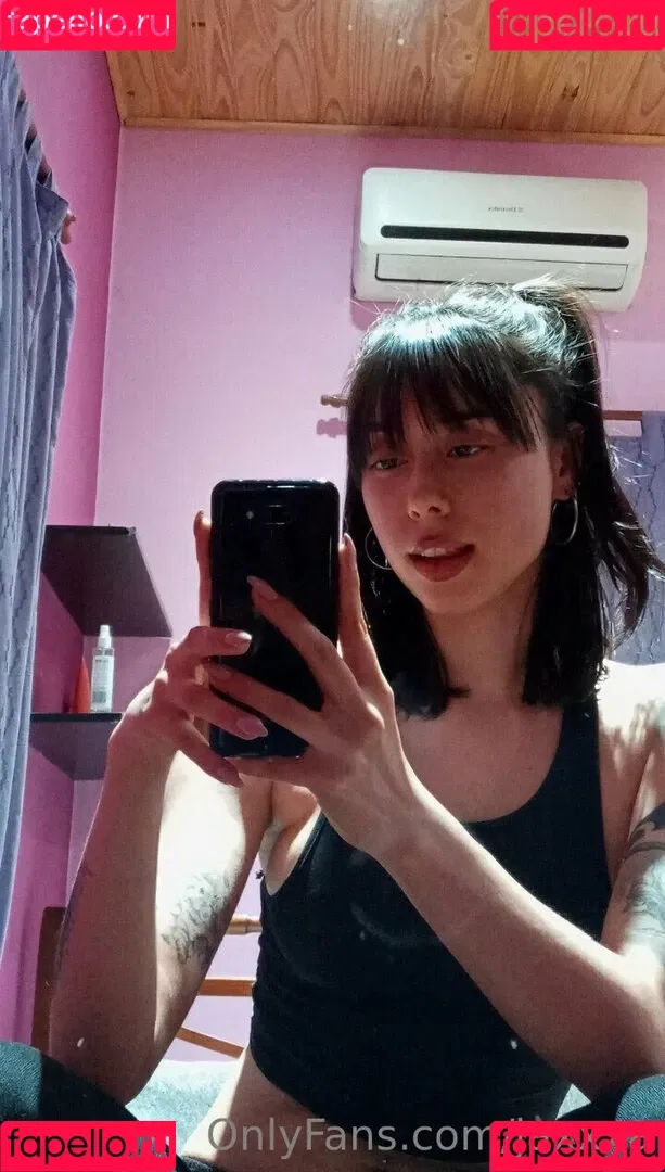 hotperson222 Onlyfans Photo Gallery 