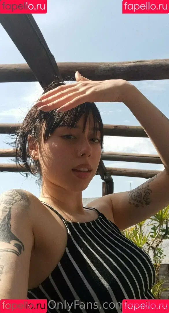 hotperson222 Onlyfans Photo Gallery 