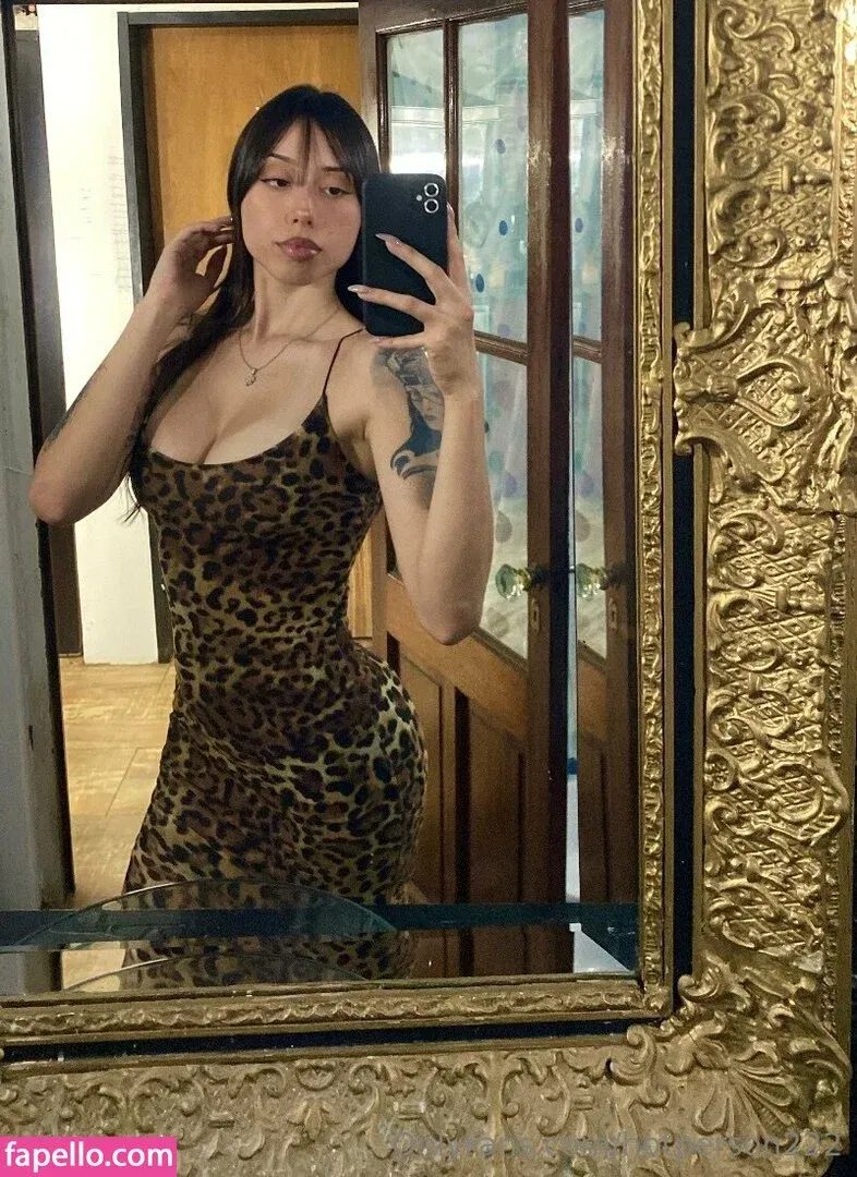 hotperson222 Onlyfans Photo Gallery 