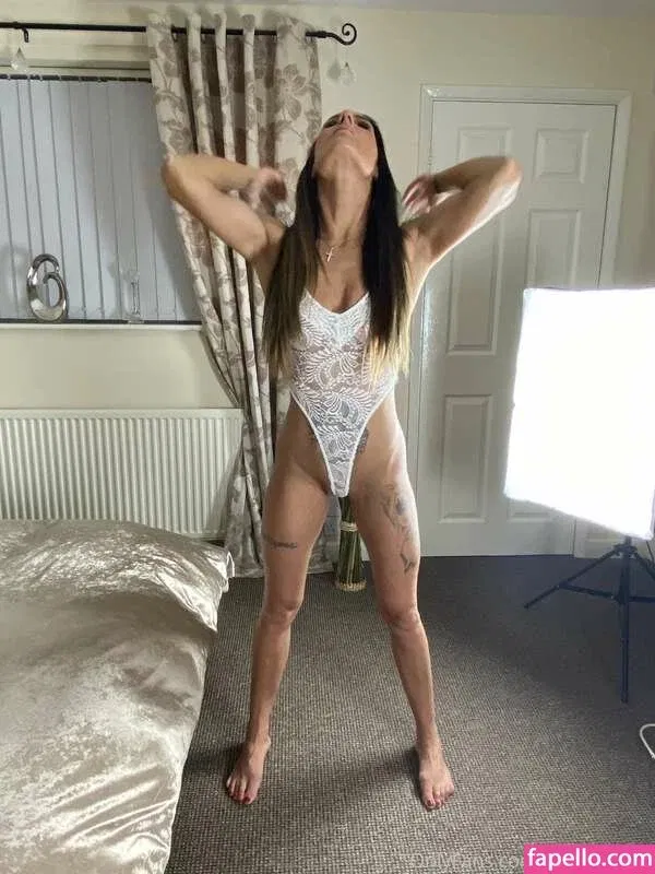 Ruby Wild Onlyfans Photo Gallery 