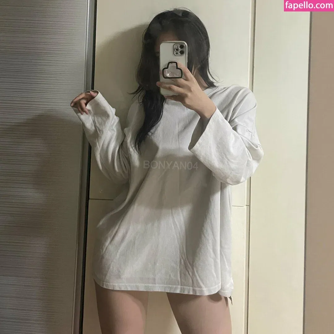 zibonyan Onlyfans Photo Gallery 