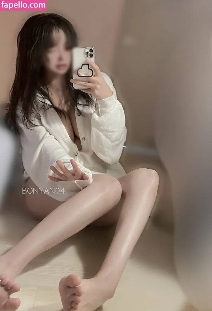 zibonyan Onlyfans Photo Gallery 