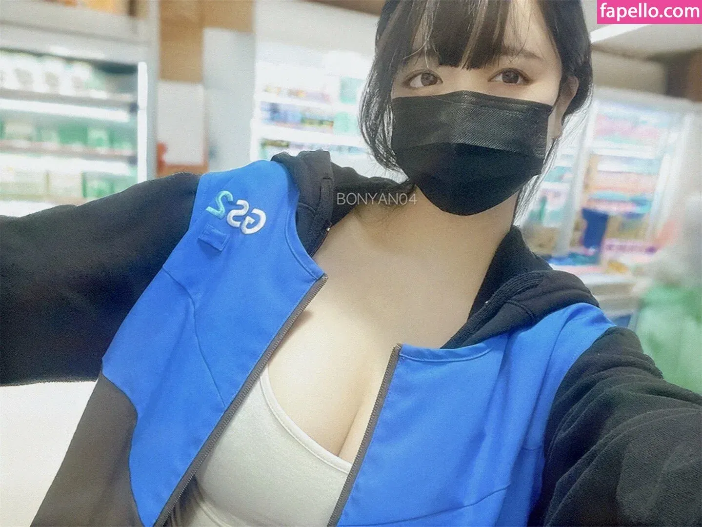 zibonyan Onlyfans Photo Gallery 