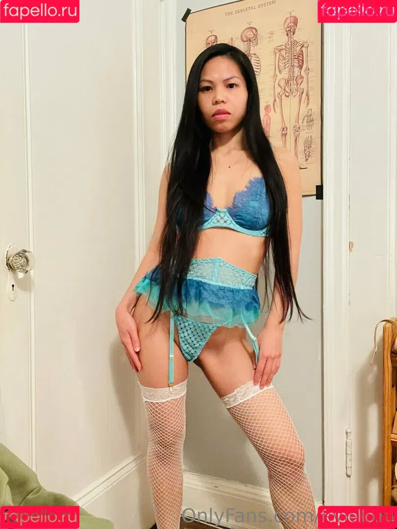 evieling Onlyfans Photo Gallery 