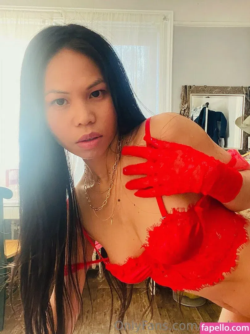 evieling Onlyfans Photo Gallery 