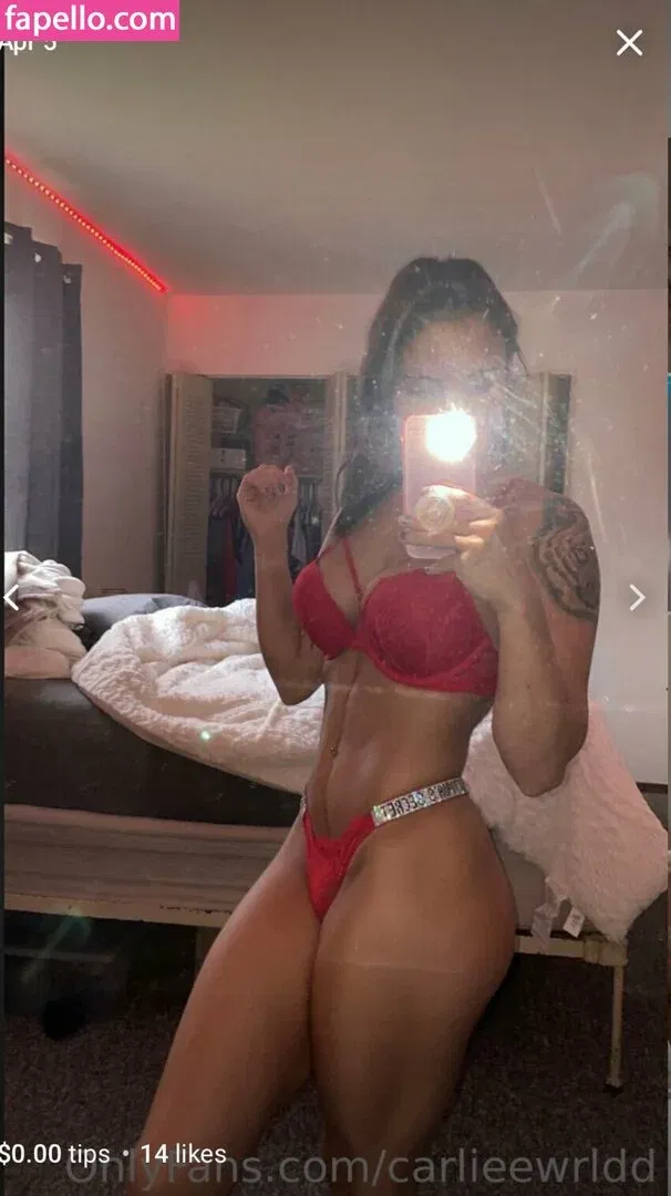 carlieewrldd Onlyfans Photo Gallery 