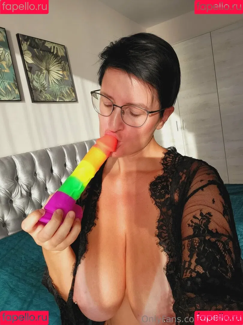 Curvyjules Onlyfans Photo Gallery 