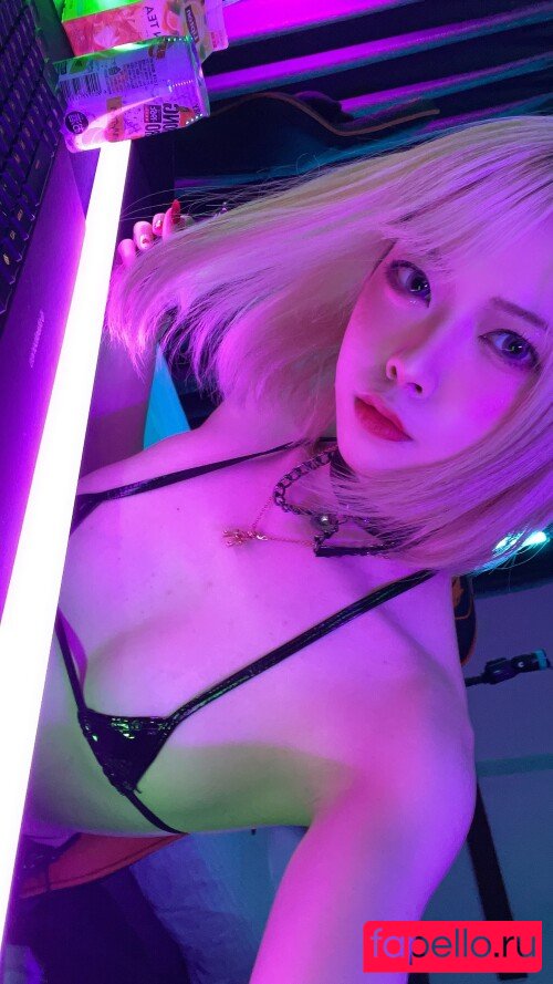 Ponyoouji Nude Onlyfans Photo 32