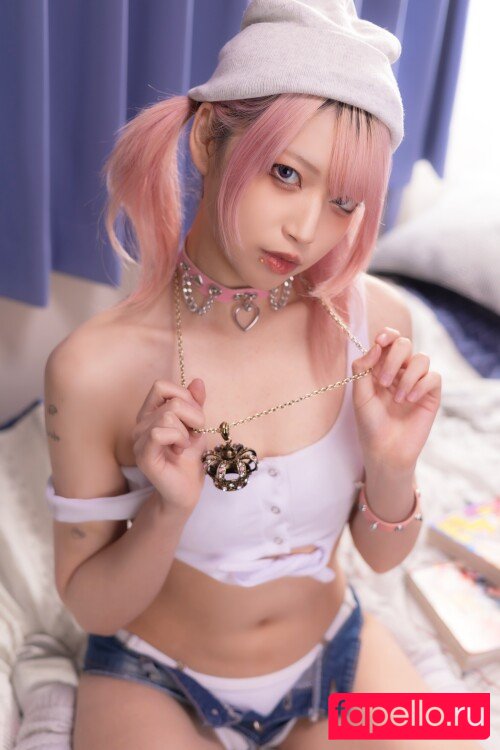 Ponyoouji Nude Onlyfans Photo 24