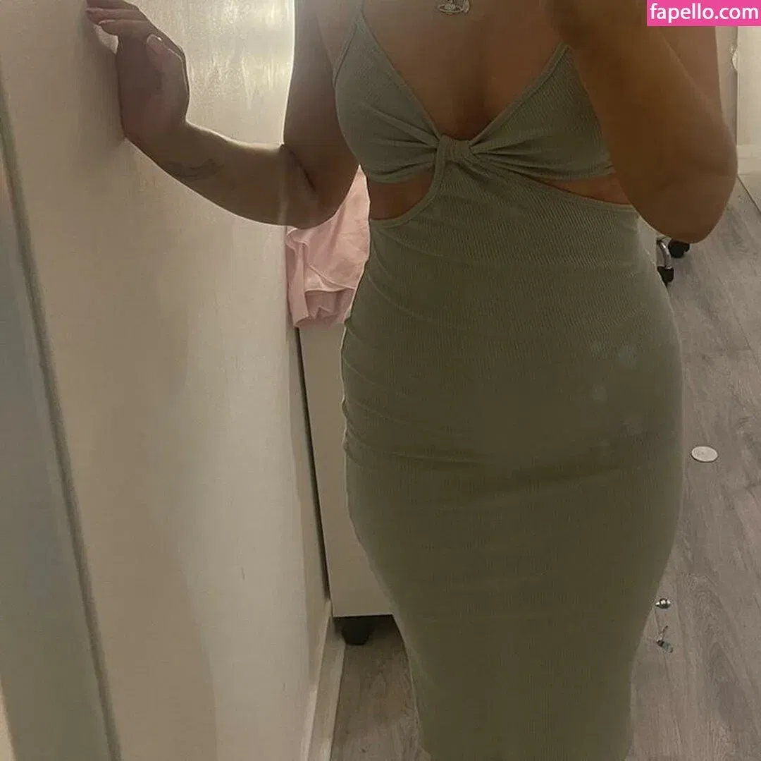 Aimee McColl Onlyfans Photo Gallery 