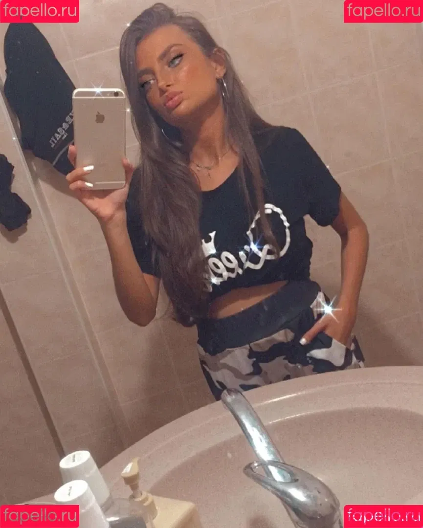 Jessica69queen Onlyfans Photo Gallery 
