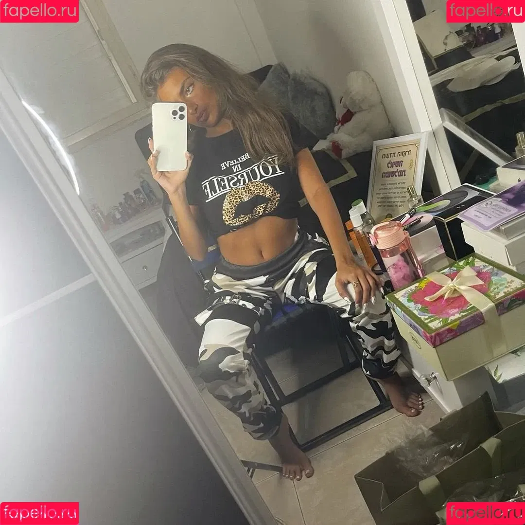 Jessica69queen Onlyfans Photo Gallery 