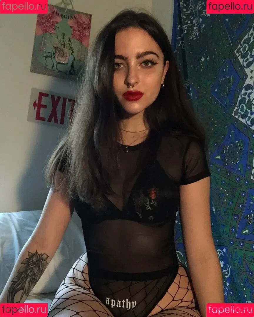 artbitch666 Onlyfans Photo Gallery 