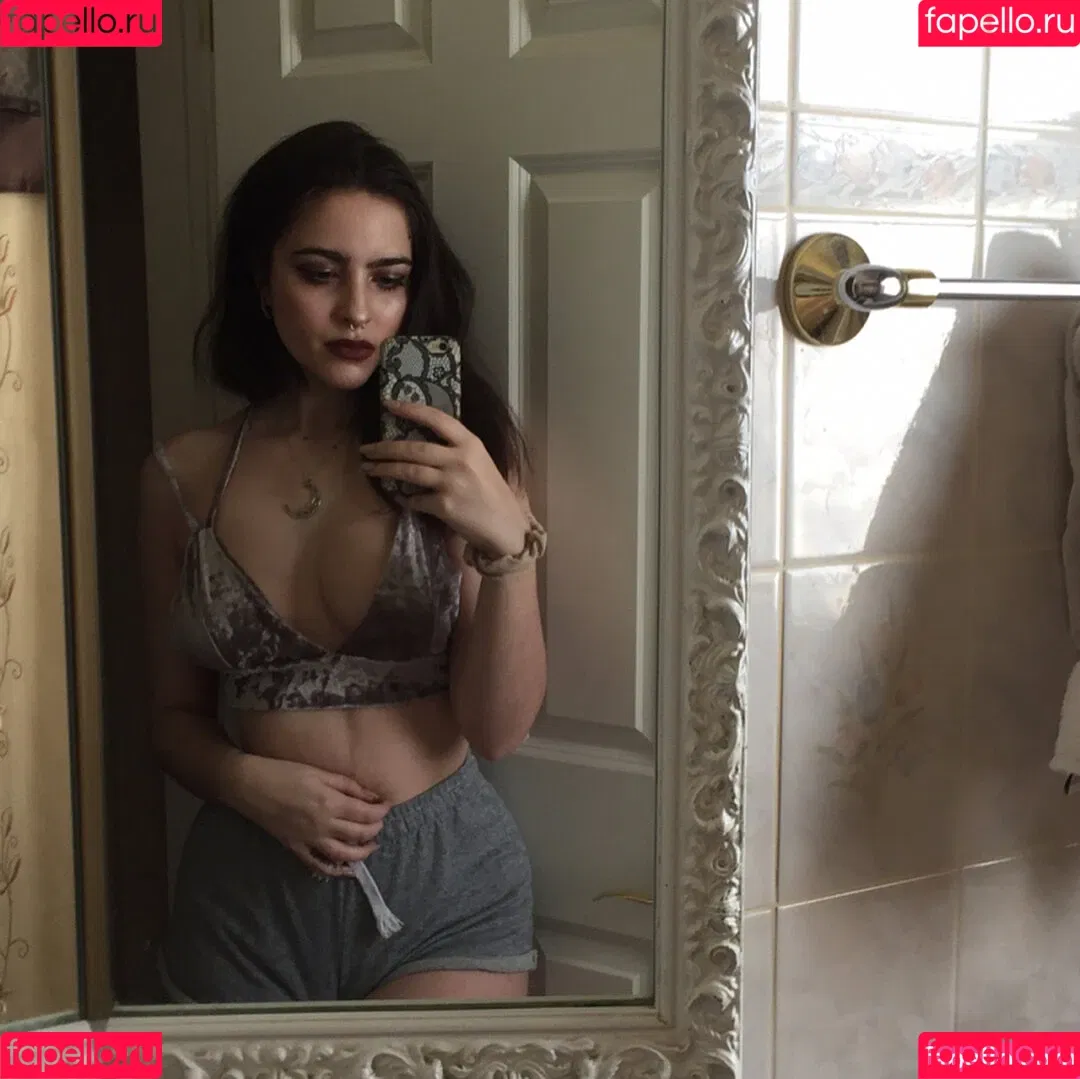 artbitch666 Onlyfans Photo Gallery 