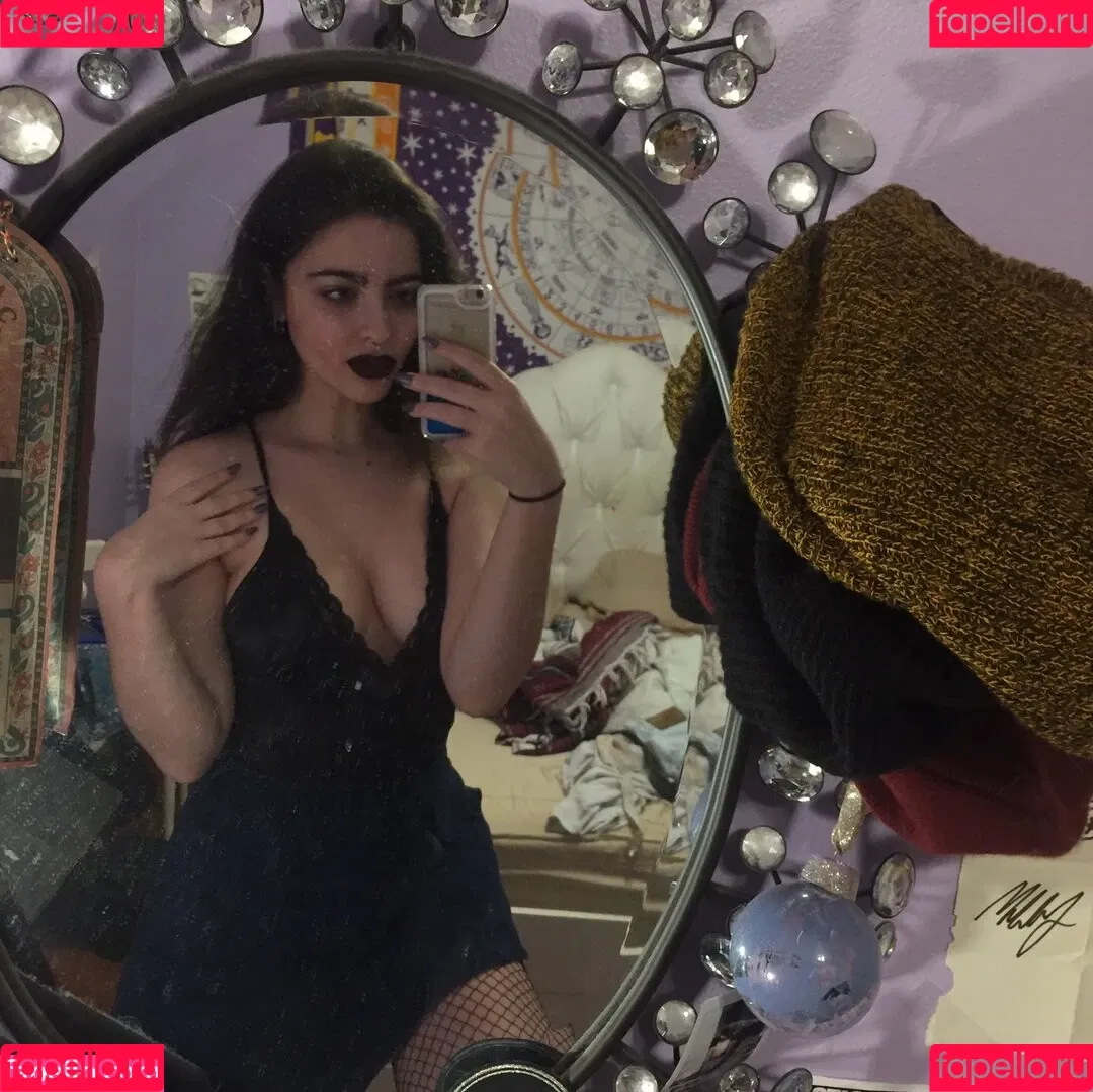 artbitch666 Onlyfans Photo Gallery 