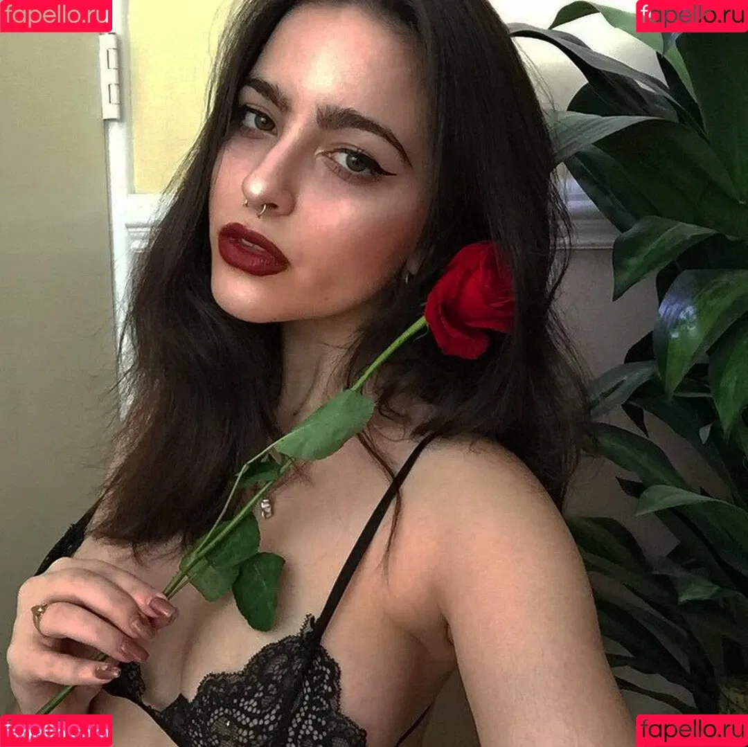 artbitch666 Onlyfans Photo Gallery 