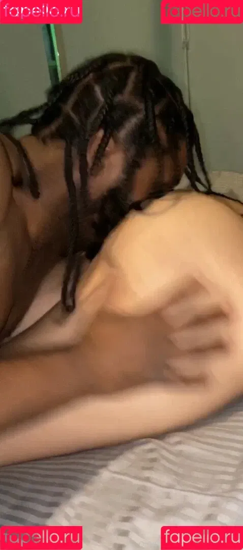 mulanvuittonvip Onlyfans Photo Gallery 