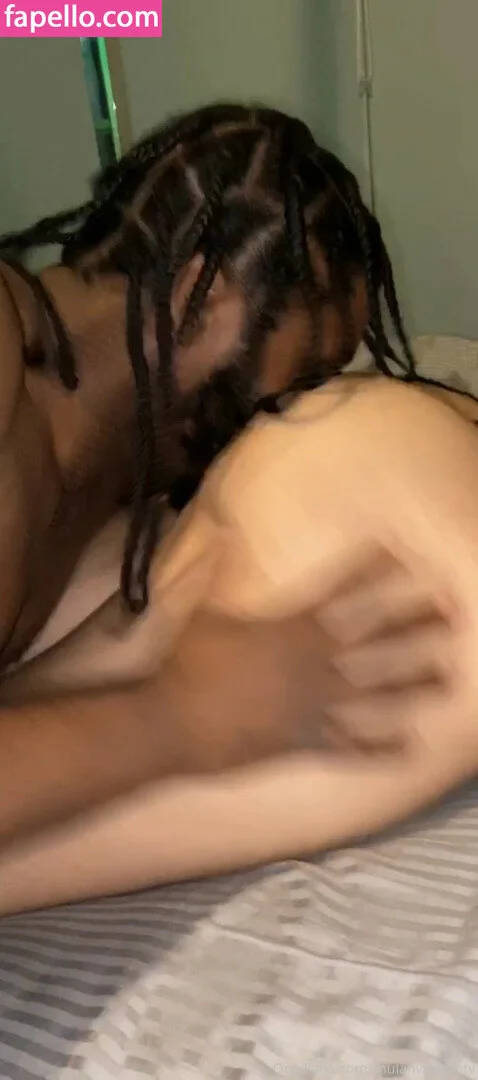 mulanvuittonvip Onlyfans Photo Gallery 