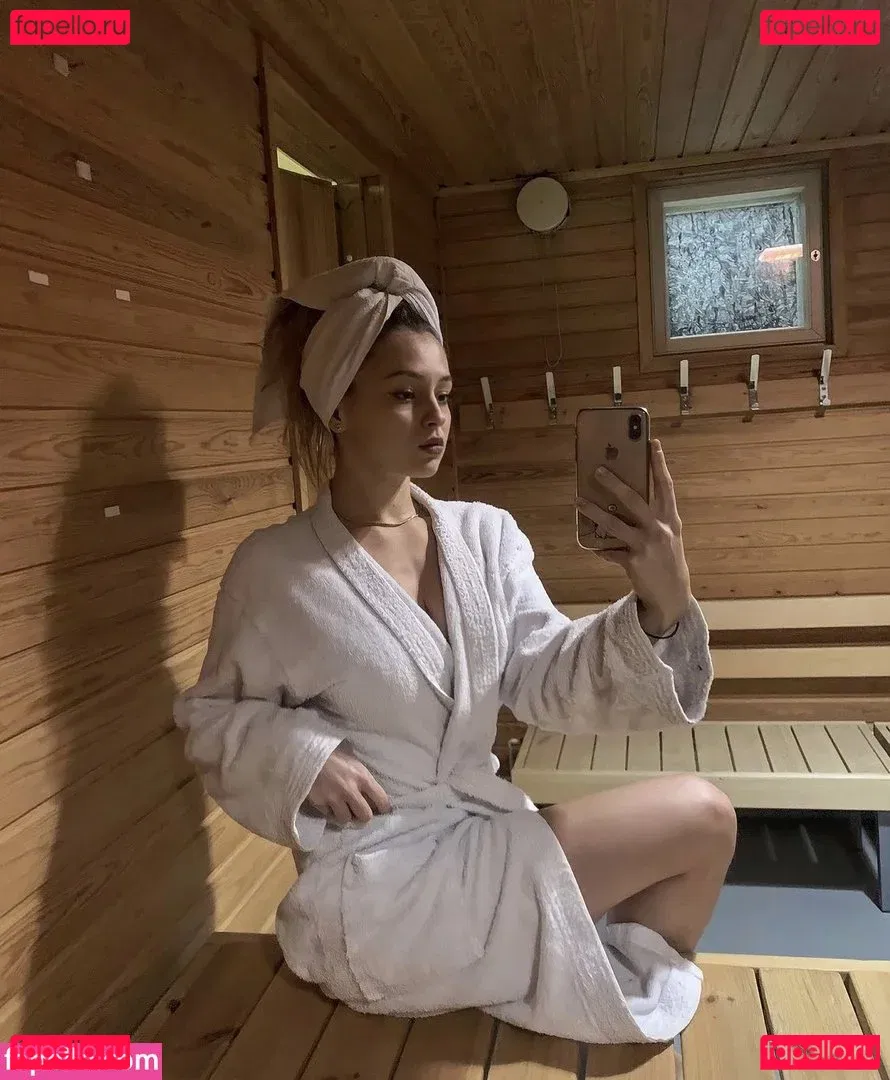 Romane Salvetti Onlyfans Photo Gallery 