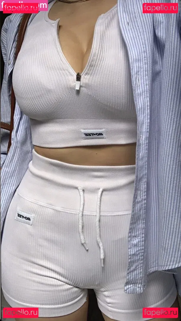 Romane Salvetti Onlyfans Photo Gallery 