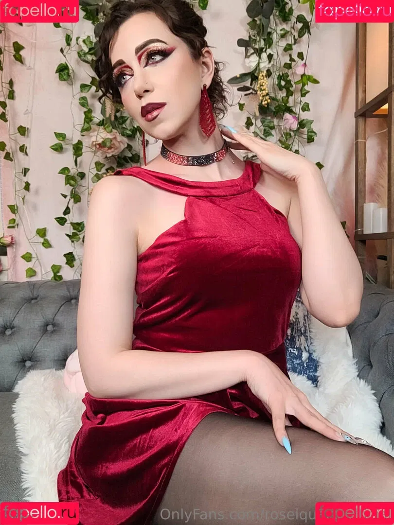 roseiquartzofficial Onlyfans Photo Gallery 