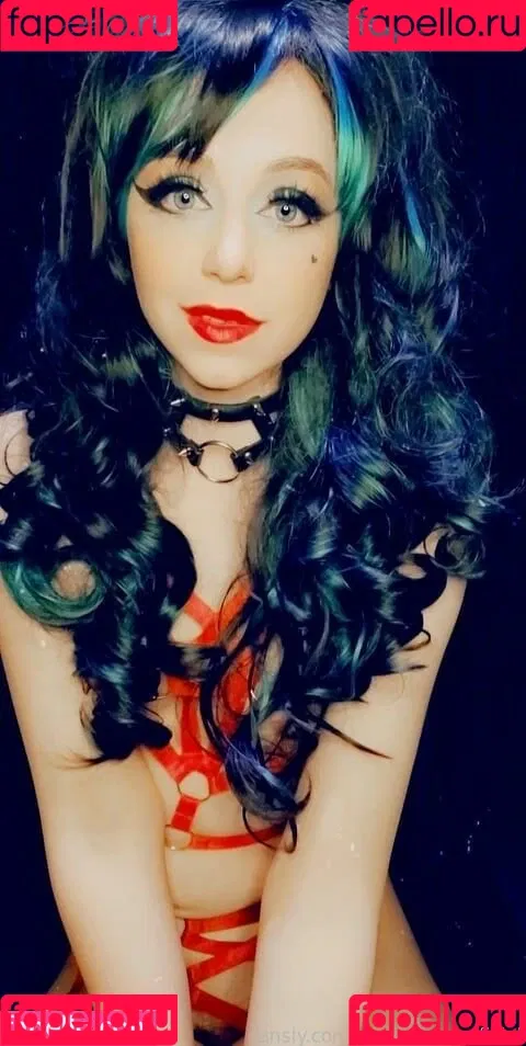 roseiquartzofficial Onlyfans Photo Gallery 
