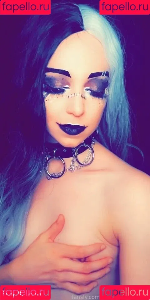 roseiquartzofficial Onlyfans Photo Gallery 