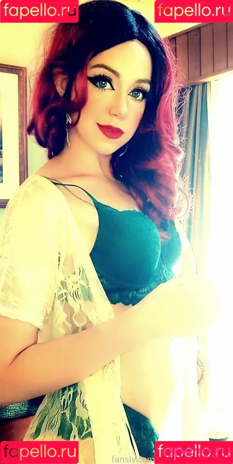 roseiquartzofficial Onlyfans Photo Gallery 