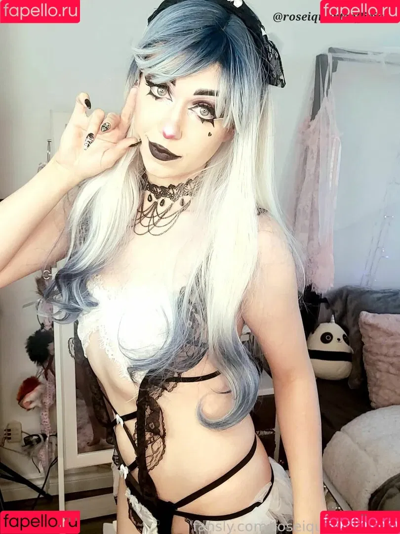 roseiquartzofficial Onlyfans Photo Gallery 