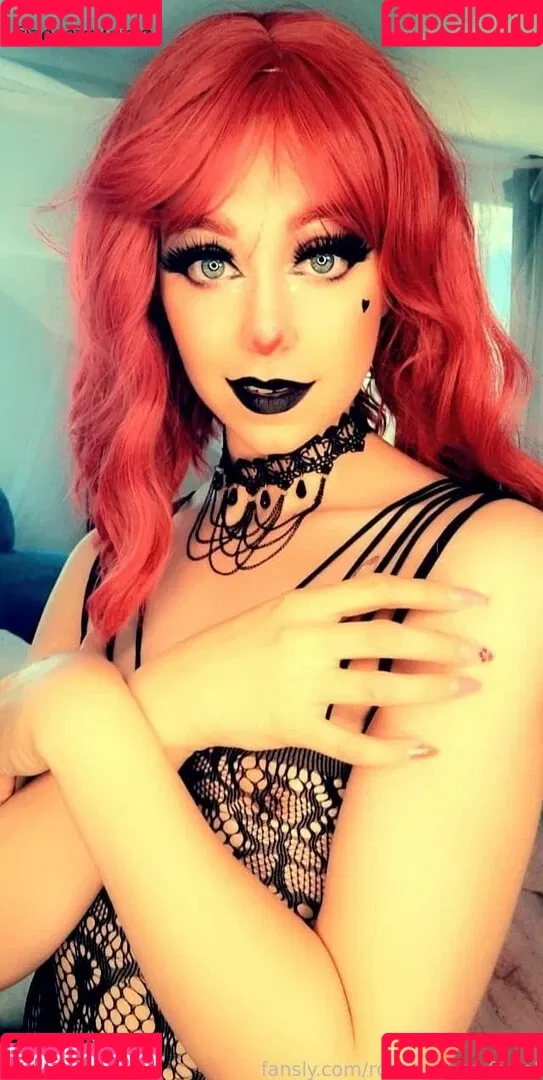 roseiquartzofficial Onlyfans Photo Gallery 