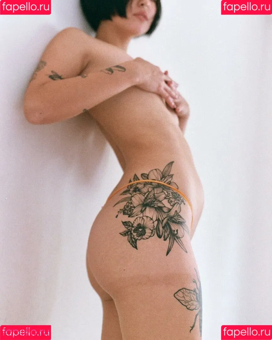 B4bychan Onlyfans Photo Gallery 