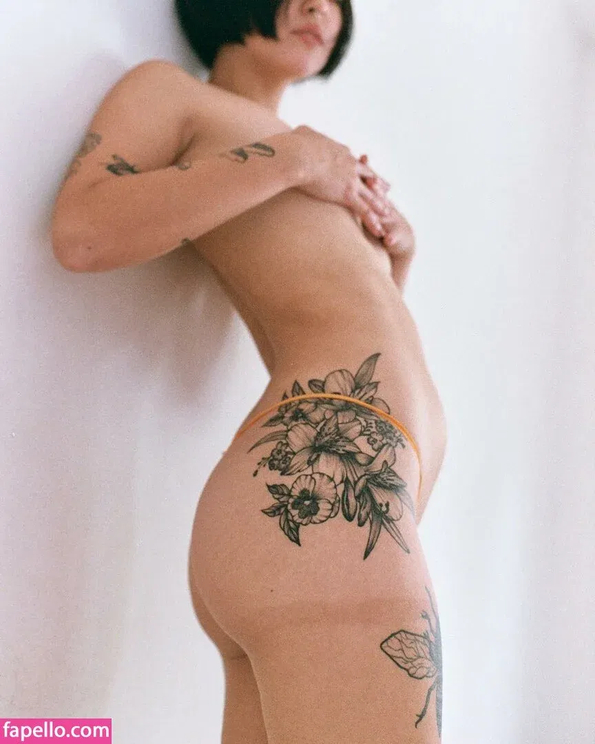 B4bychan Onlyfans Photo Gallery 