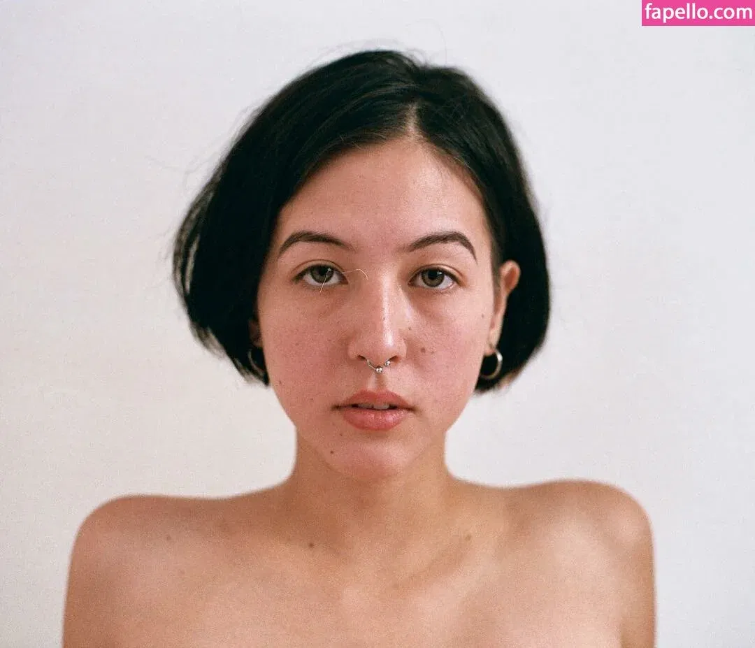 B4bychan Onlyfans Photo Gallery 