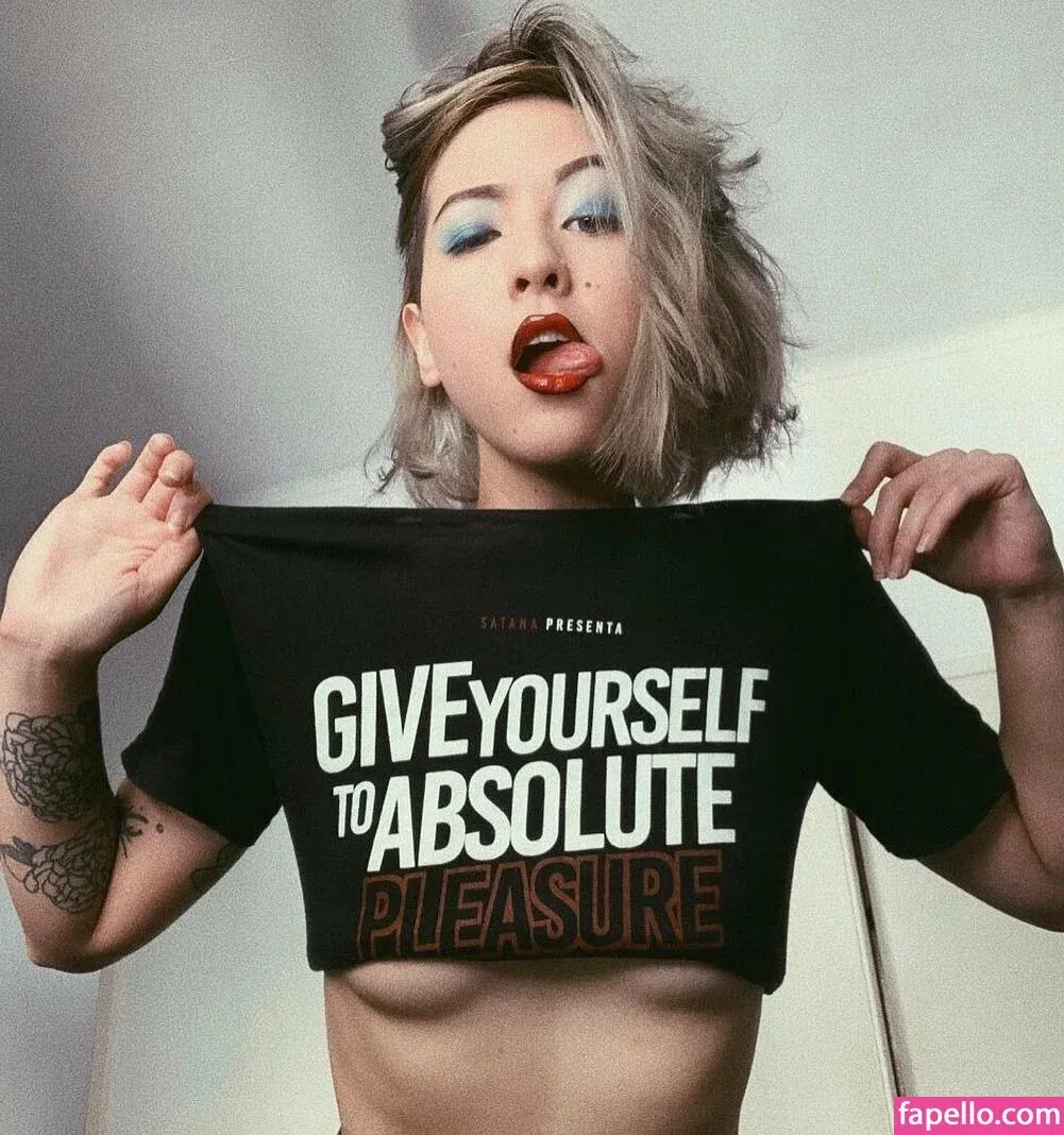 B4bychan Onlyfans Photo Gallery 