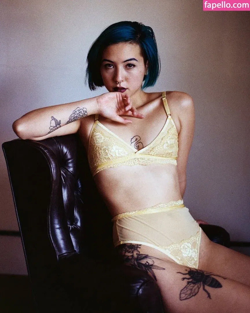 B4bychan Onlyfans Photo Gallery 