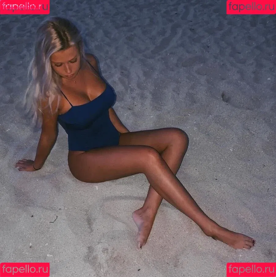 Victoria Vermeer Onlyfans Photo Gallery 