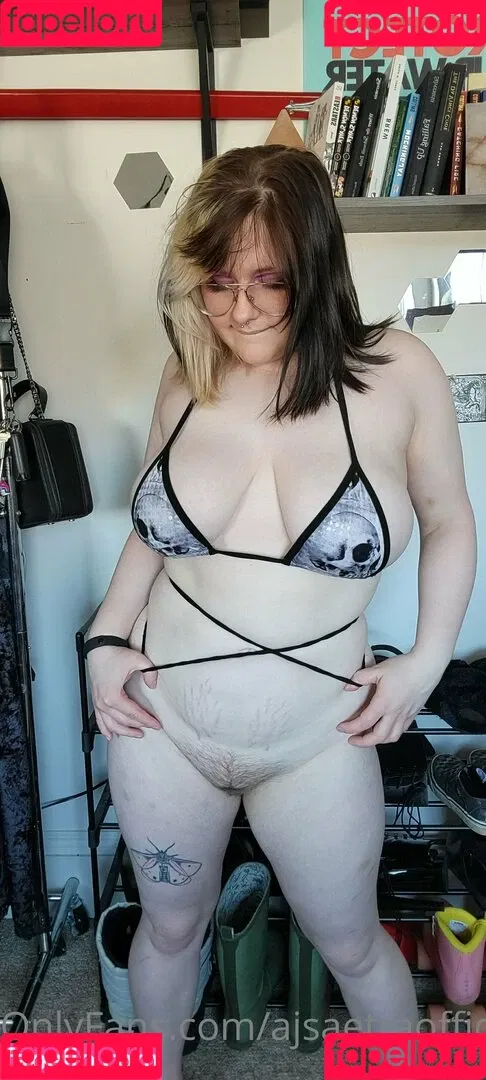 ajsaetraofficial Onlyfans Photo Gallery 