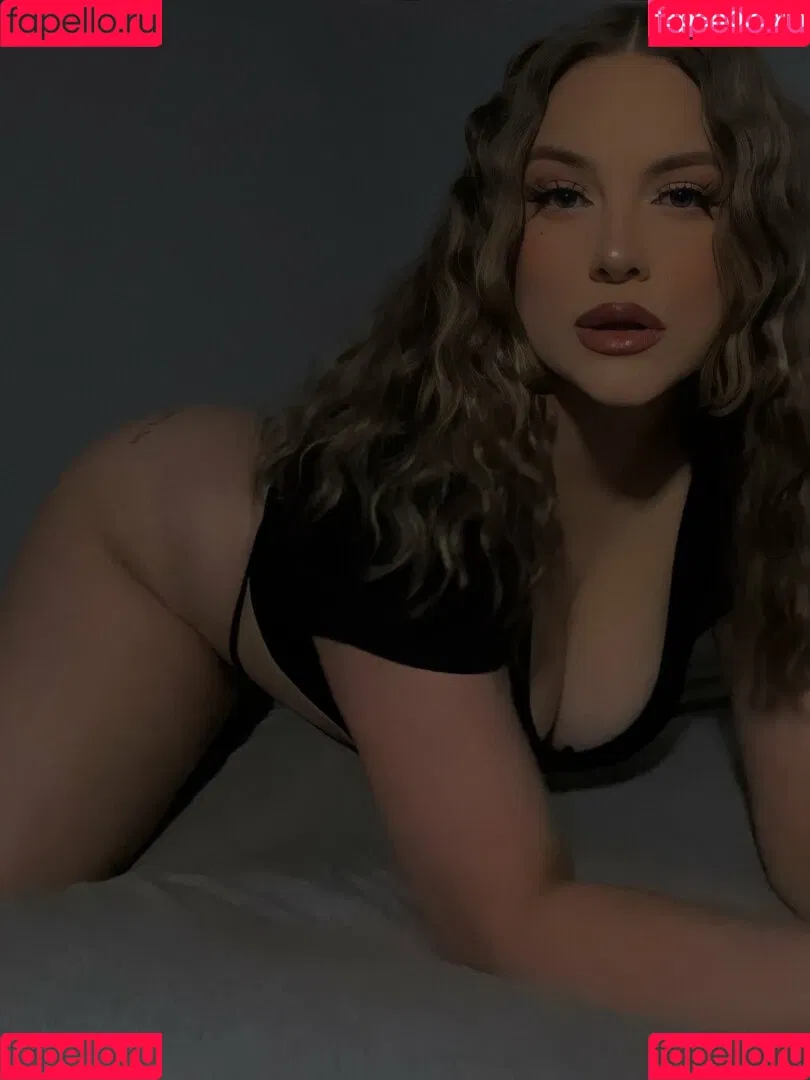 Brelynn Onlyfans Photo Gallery 
