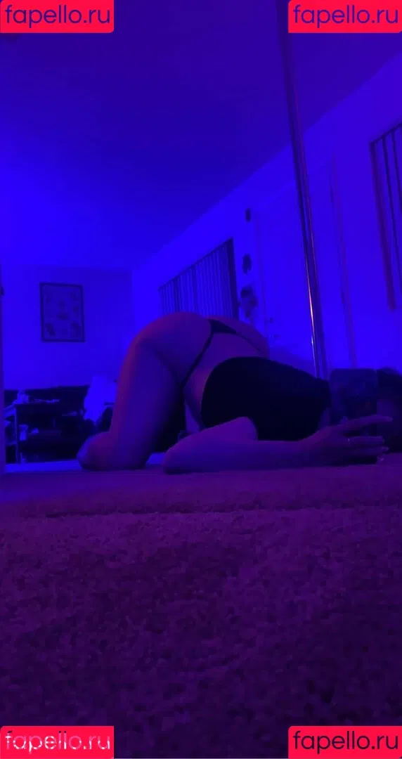 Brelynn Onlyfans Photo Gallery 