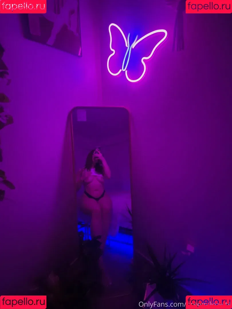 Brelynn Onlyfans Photo Gallery 