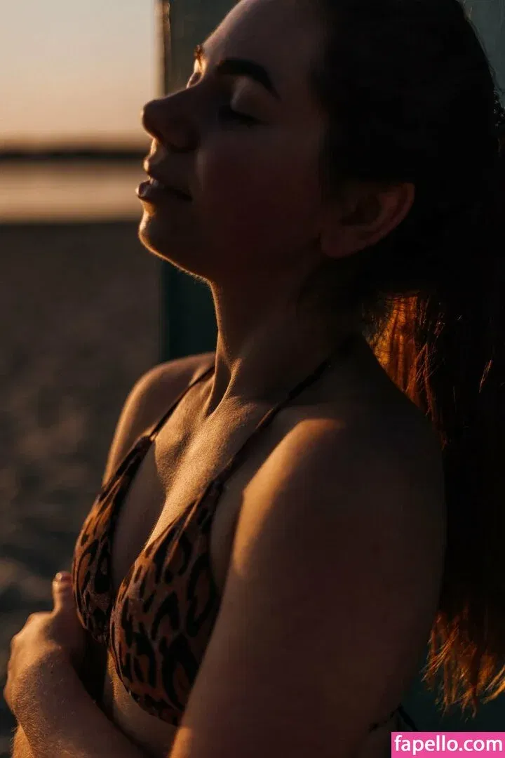 Cathy Bulgakova Onlyfans Photo Gallery 