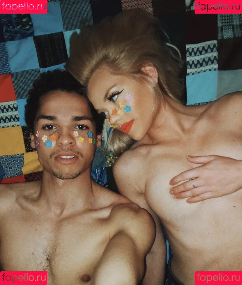 forgetsarah Onlyfans Photo Gallery 