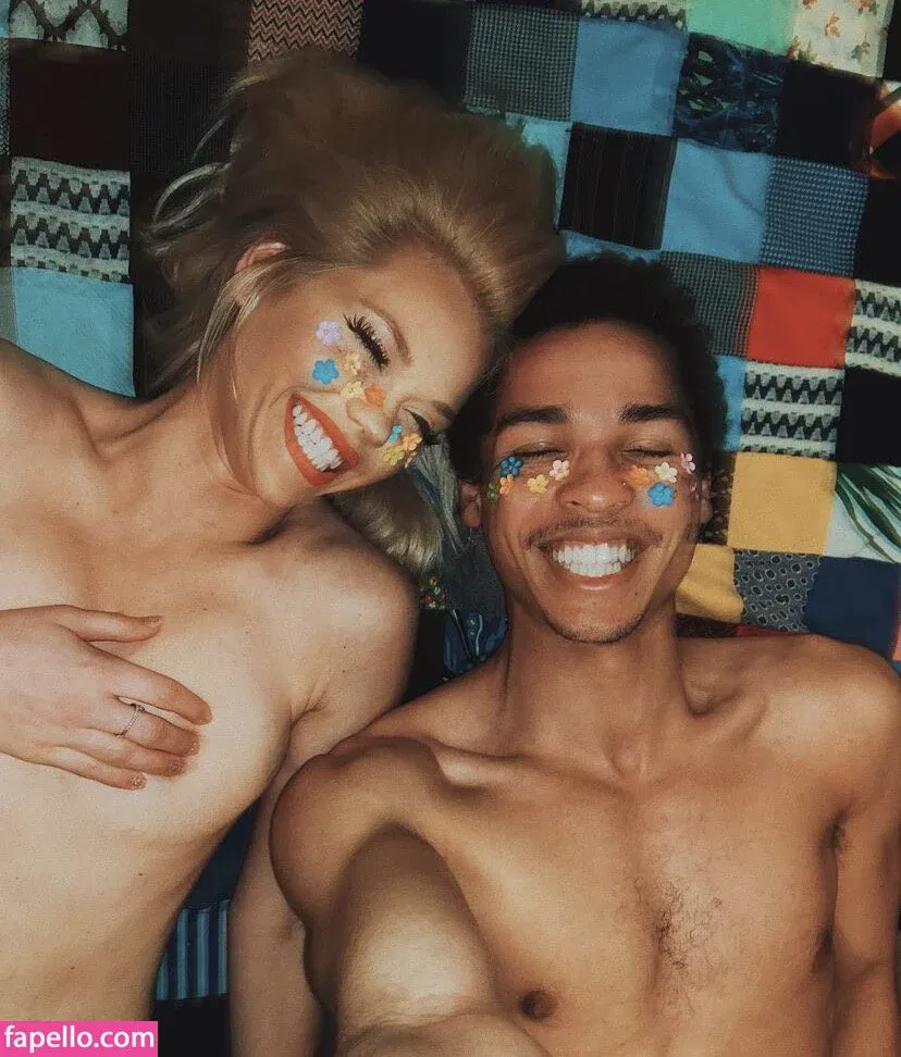 forgetsarah Onlyfans Photo Gallery 