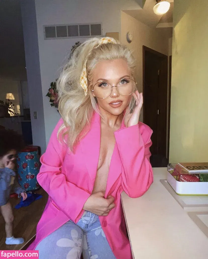 forgetsarah Onlyfans Photo Gallery 