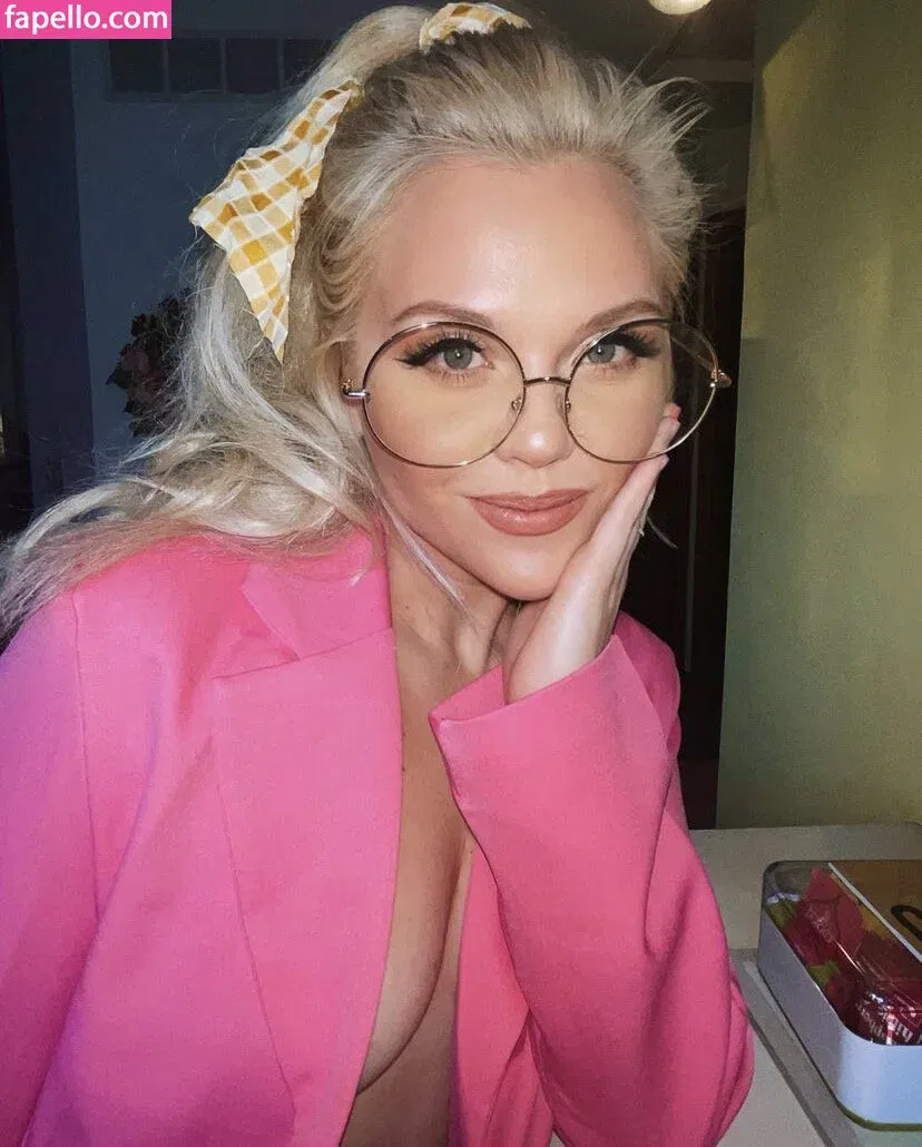 forgetsarah Onlyfans Photo Gallery 